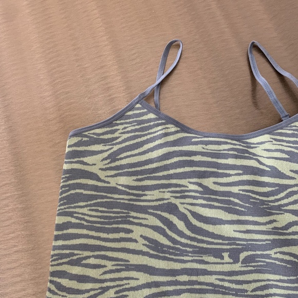 Yellow and Gray Leopard Tank Top - Picture 2 of 2